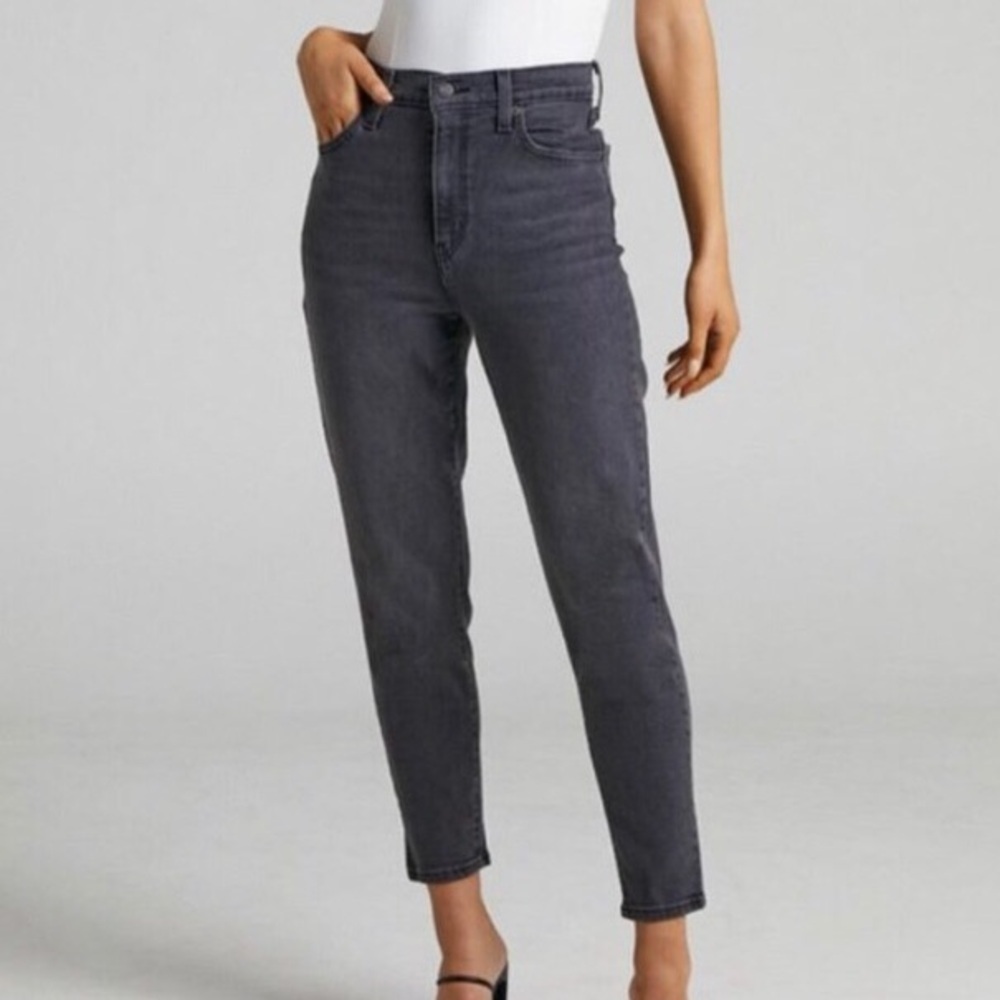 Levis SilverTab Women 30 Faded Black Denim Casual Grunge High Rise Mom Jean